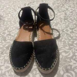 Women’s platform sandals